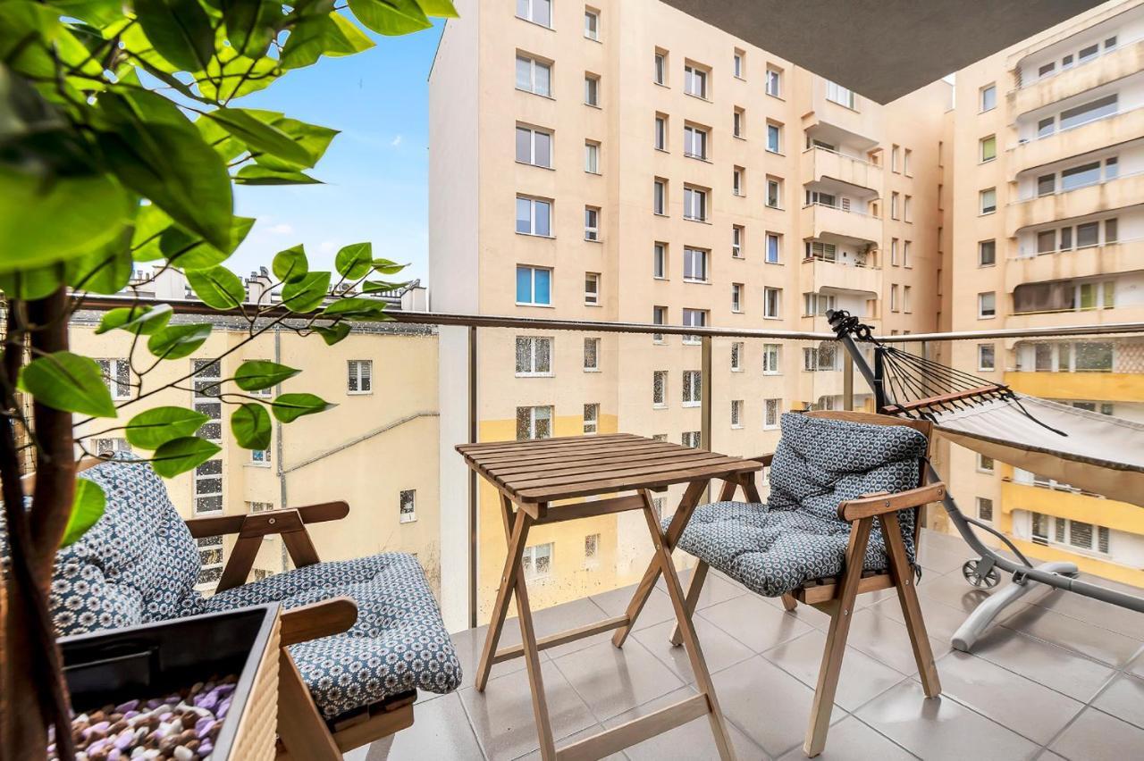 Lumina 4-Room Apart With Large Balcony Varşova Dış mekan fotoğraf